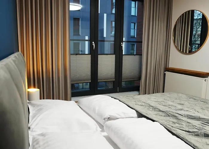 Halo 07 Apartamento Breslavia